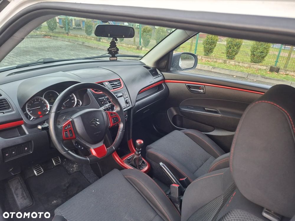 Suzuki Swift 1.6 Sport - 4