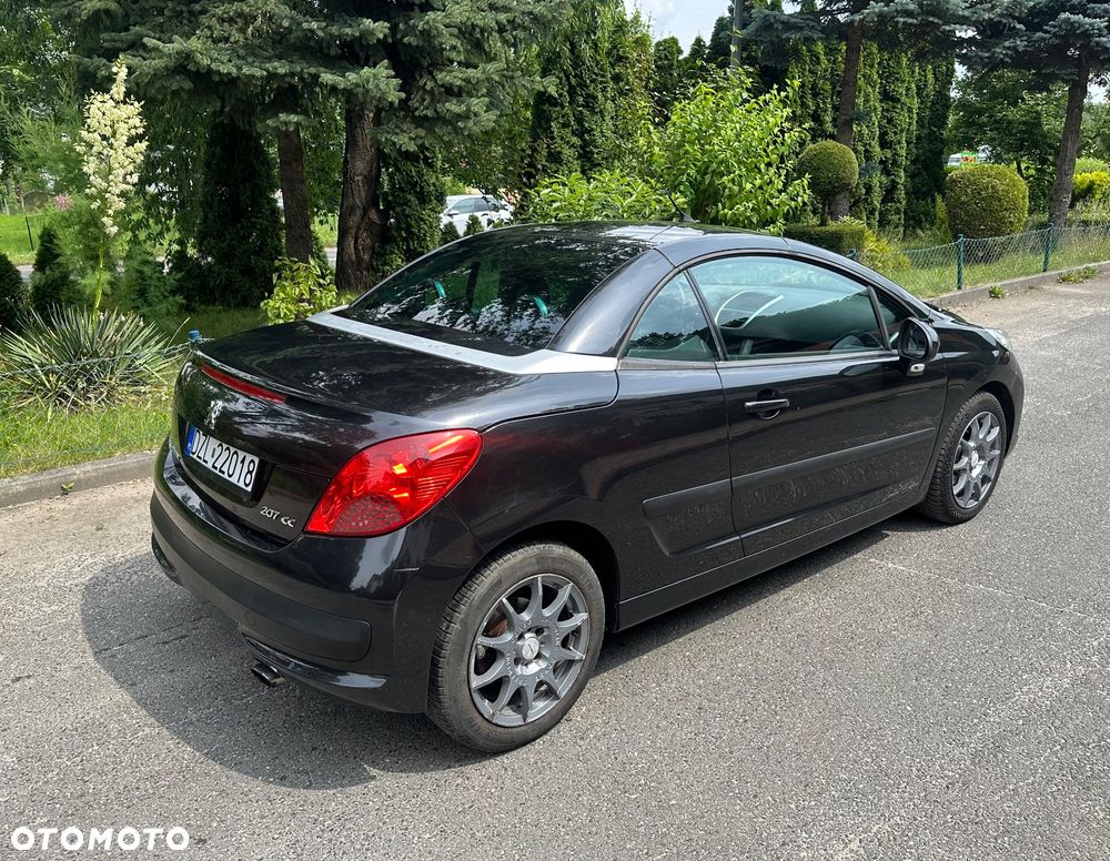 Peugeot 207 CC 1.6 Sport - 11