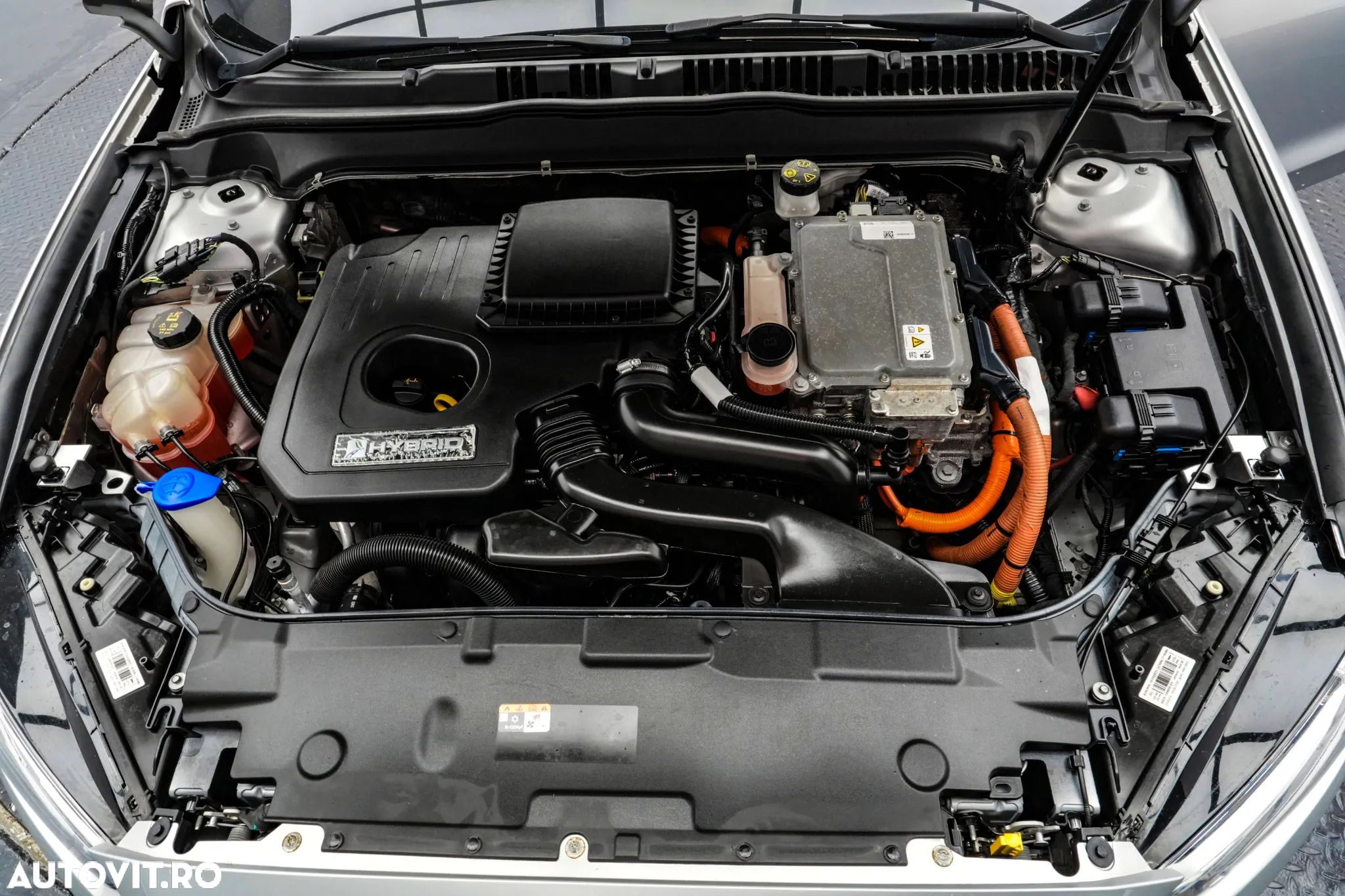 Ford Mondeo 2.0 Hybrid - 22