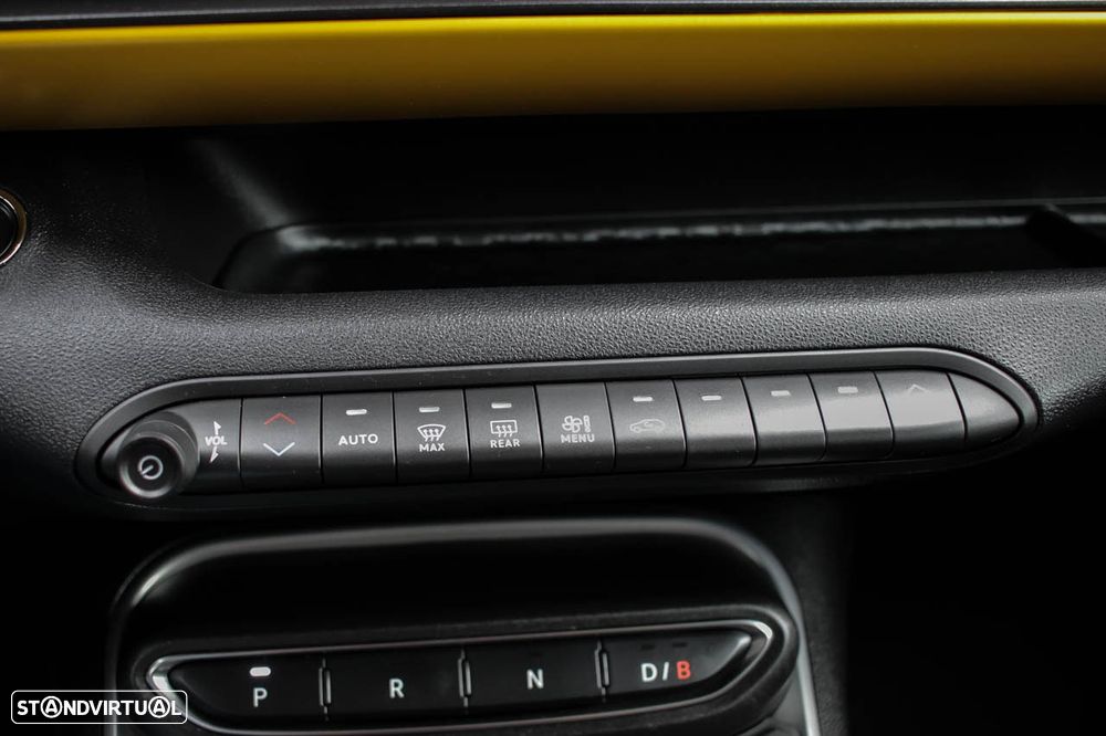 Jeep Avenger Summit - 16