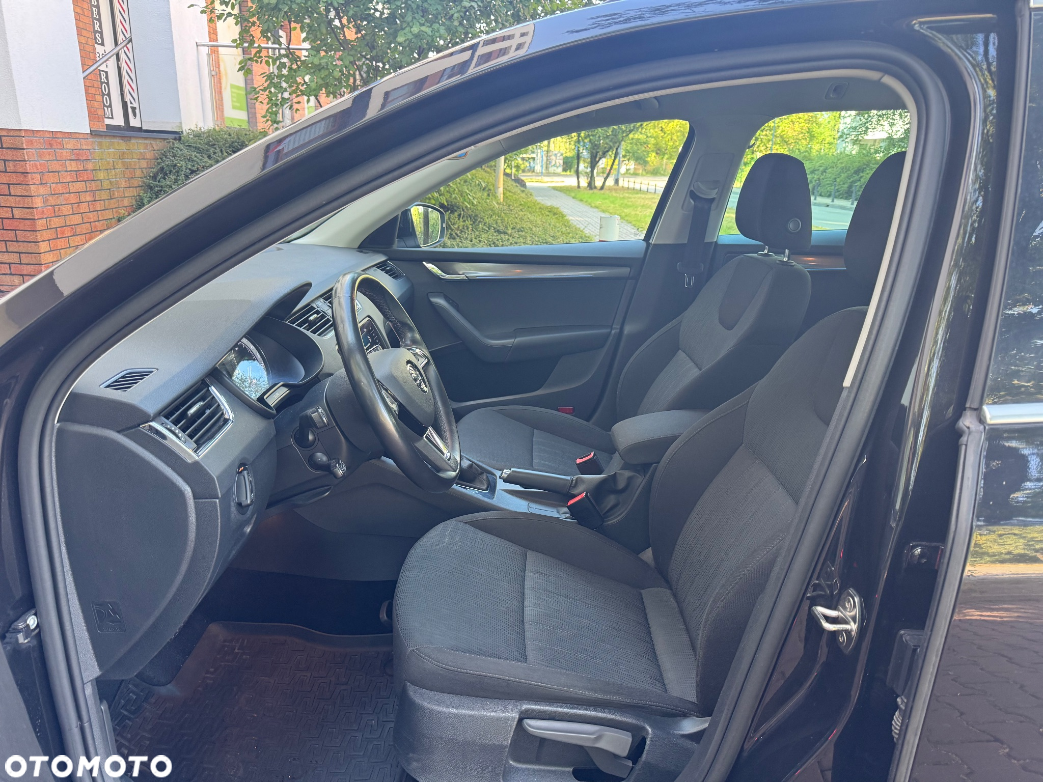 Skoda Octavia 2.0 TDI 4x4 Style DSG - 6