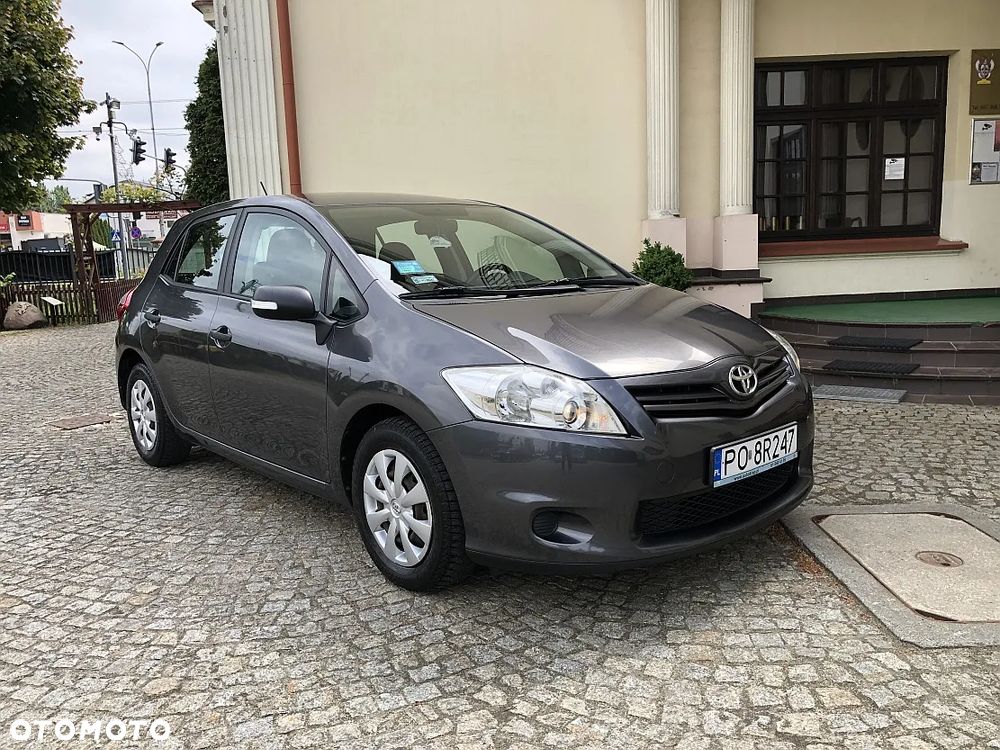 Toyota Auris - 3