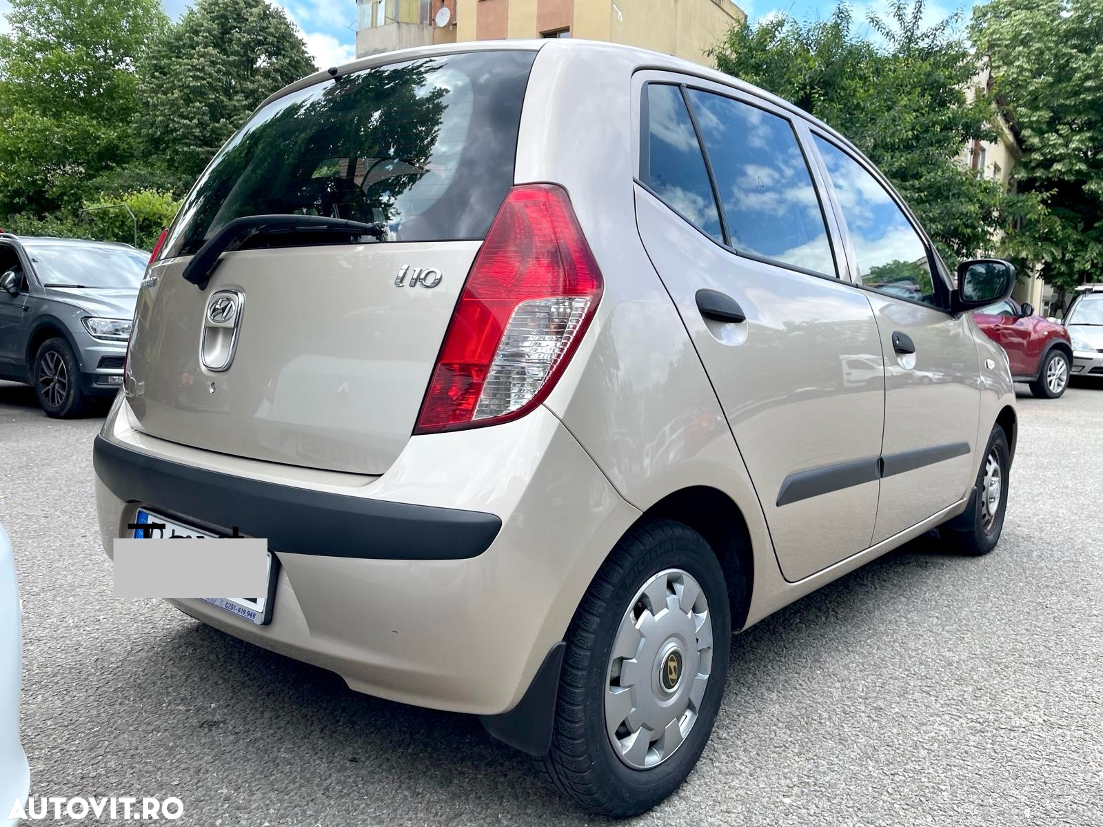 Hyundai i10 - 11