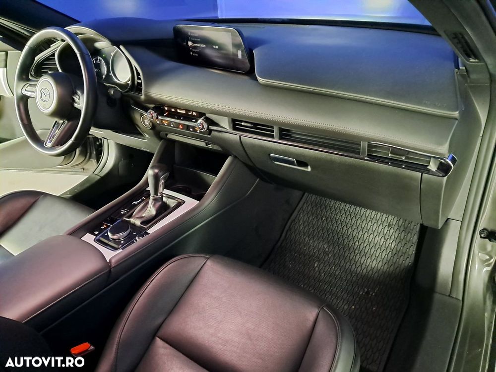 Mazda 3 - 18