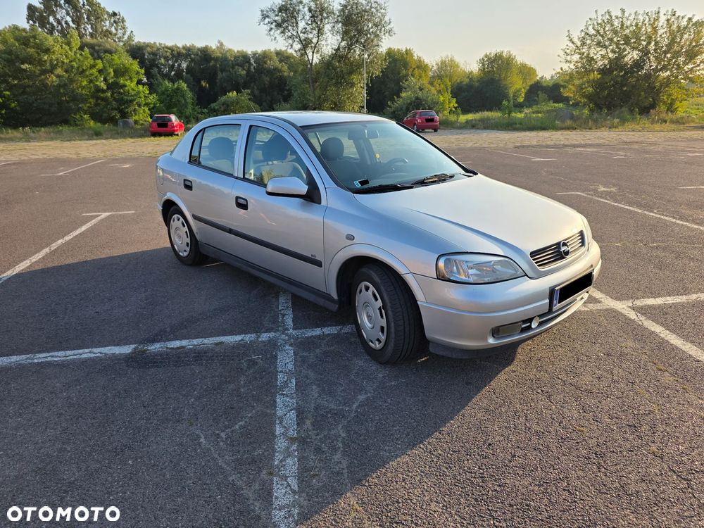 Opel Astra - 8