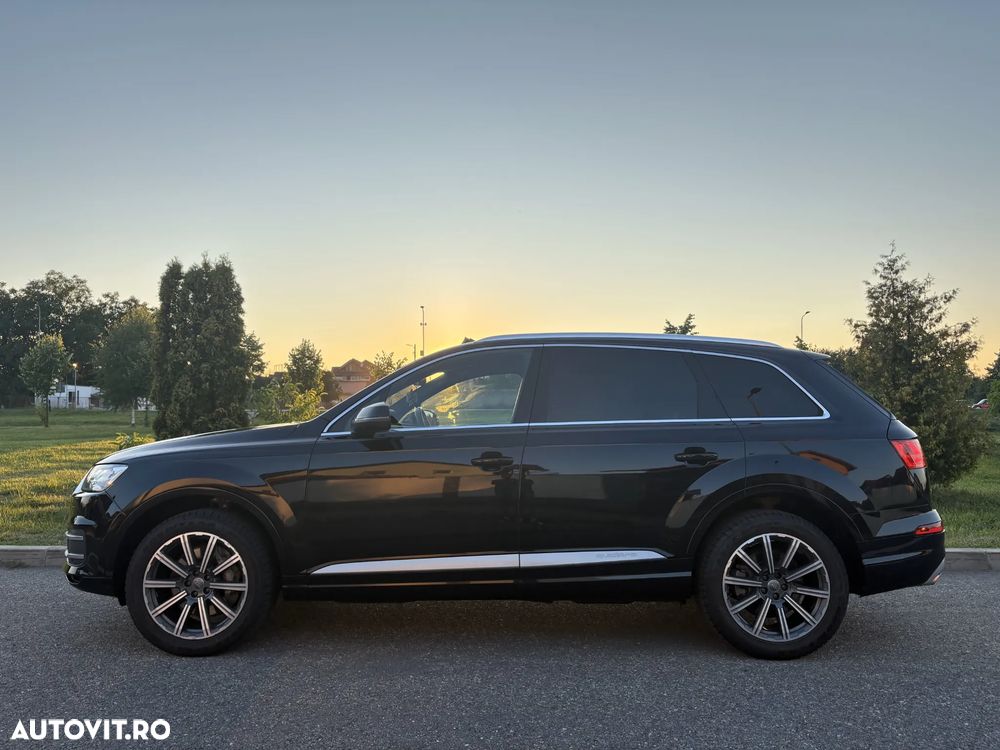 Audi Q7 3.0 TFSI Quattro Tip - 3