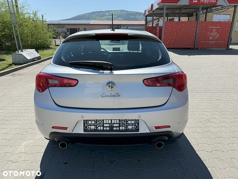 Alfa Romeo Giulietta 2.0 JTDM 16V Turismo - 5