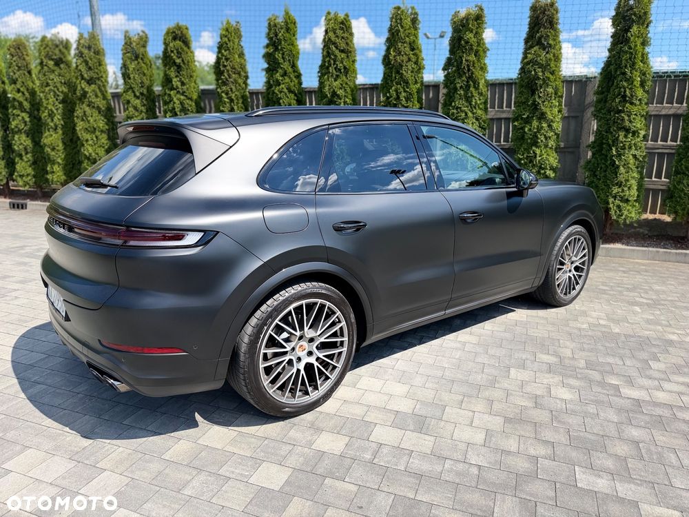 Porsche Cayenne - 12