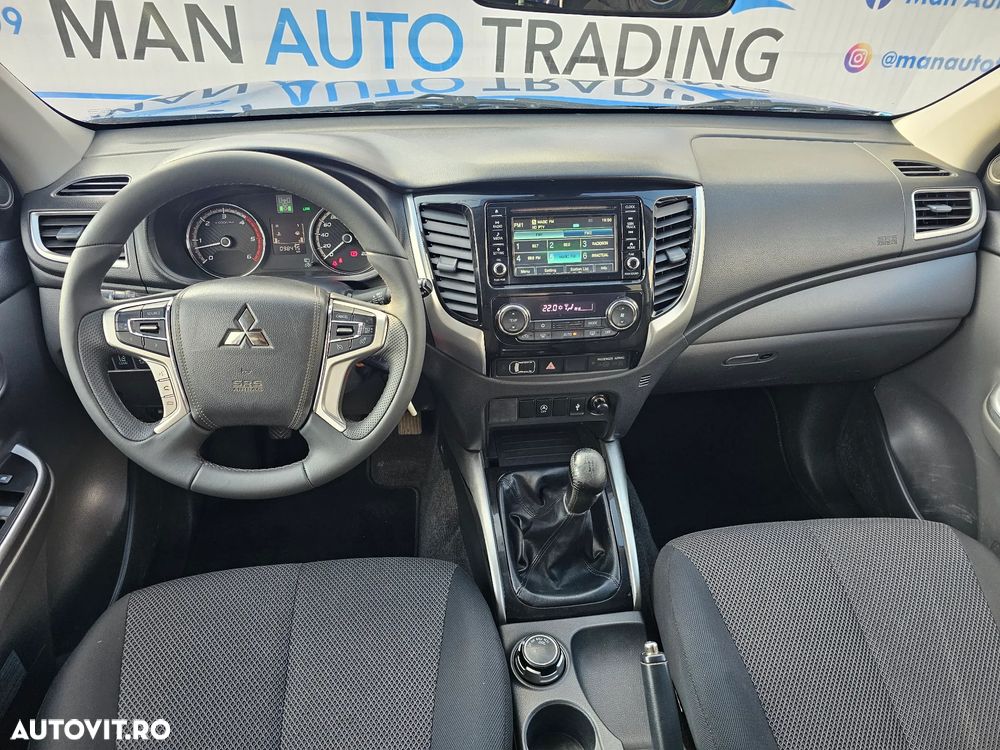 Mitsubishi L200 Double Cab M/T Intense - 9