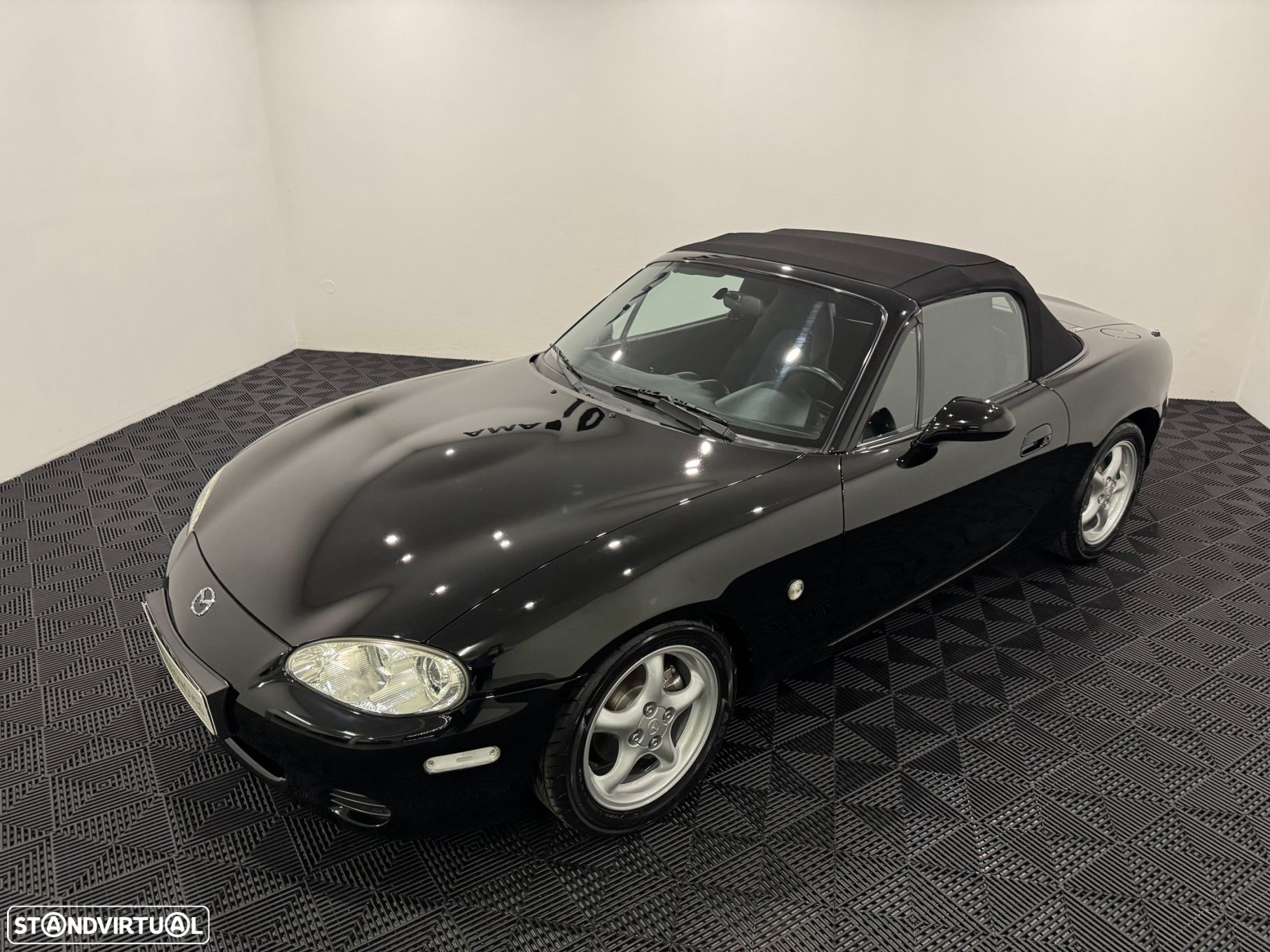 Mazda MX-5 1.6 - 18