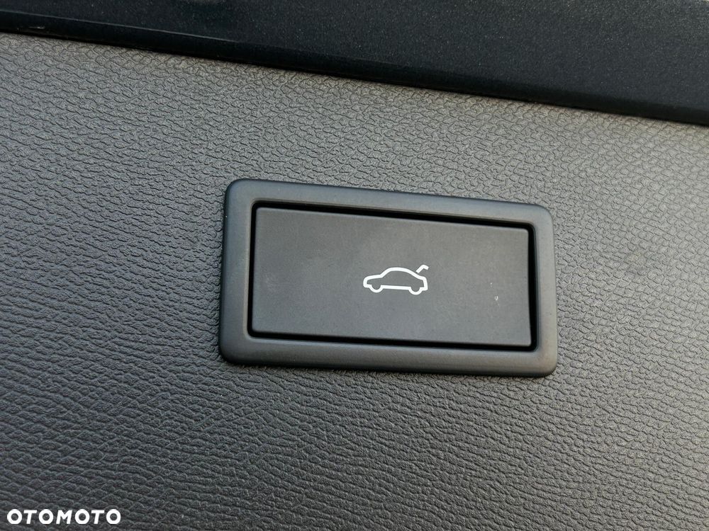Cupra Formentor 1.5 eTSI mHEV DSG - 16