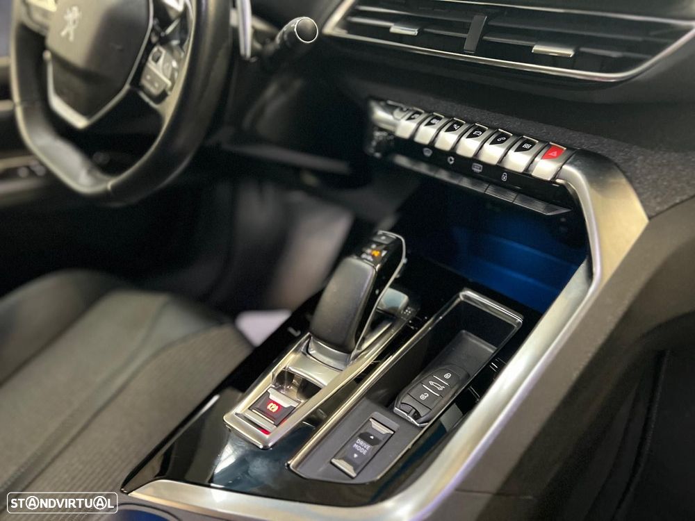 Peugeot 3008 1.6 Hybrid Allure Pack e-EAT8 - 12