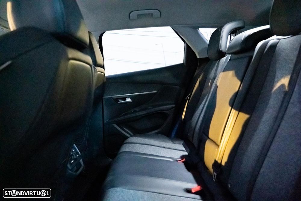 Peugeot 3008 2018 photo 3