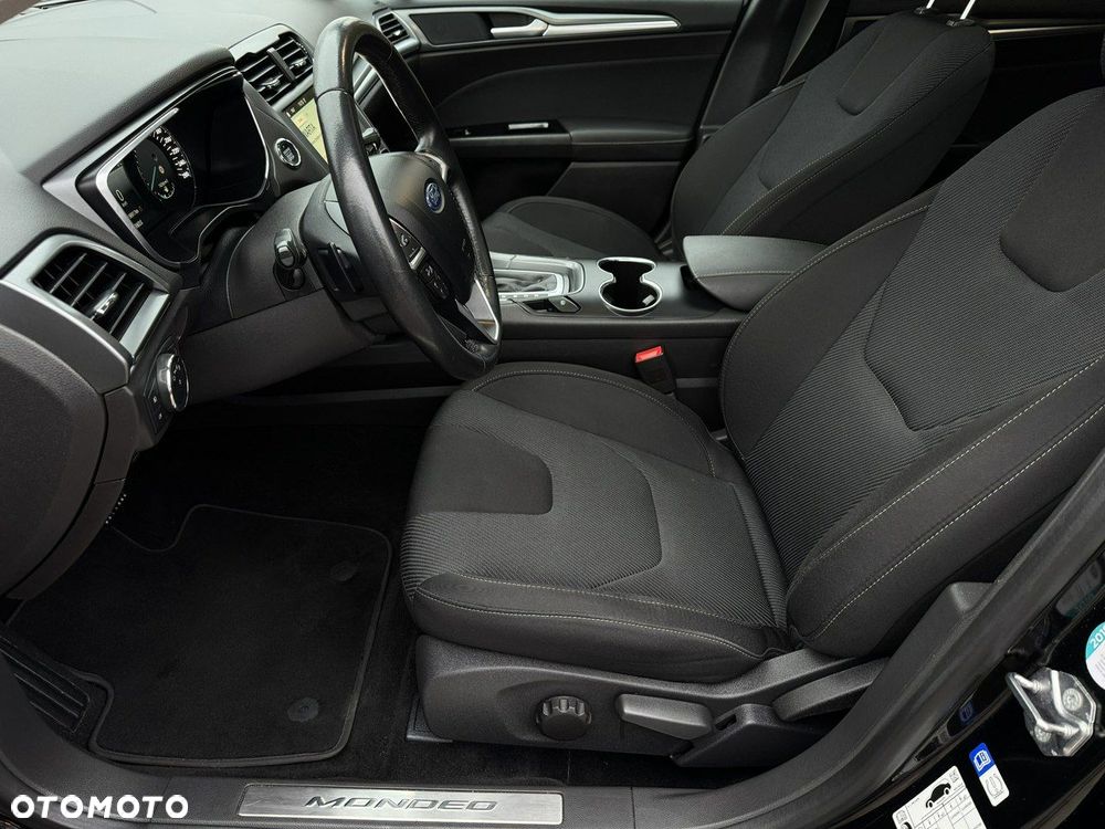 Ford Mondeo - 18