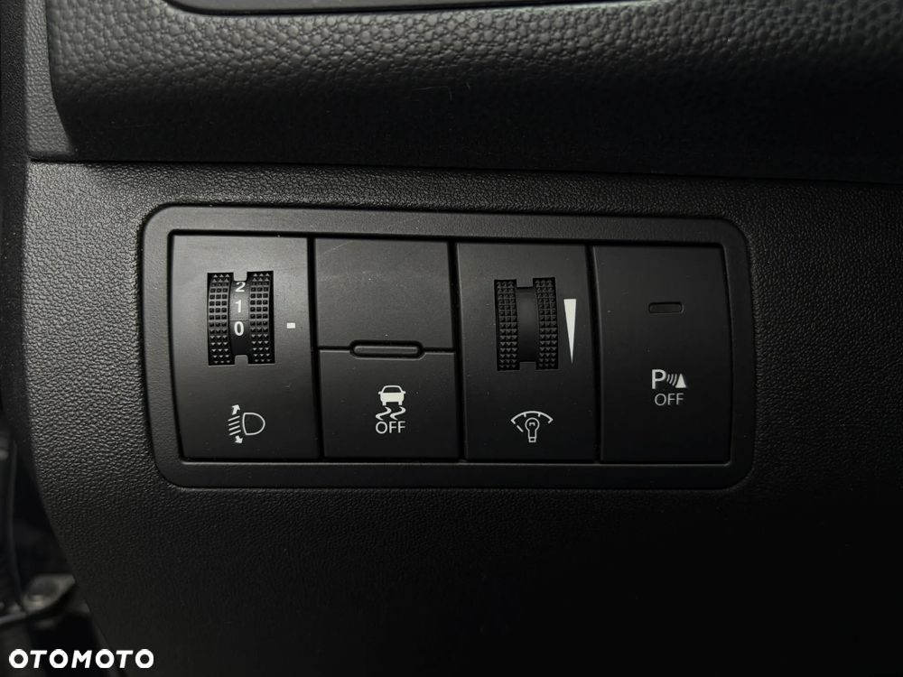 Kia Venga 1.6 CVVT Automatik UEFA EURO 2016 - 32