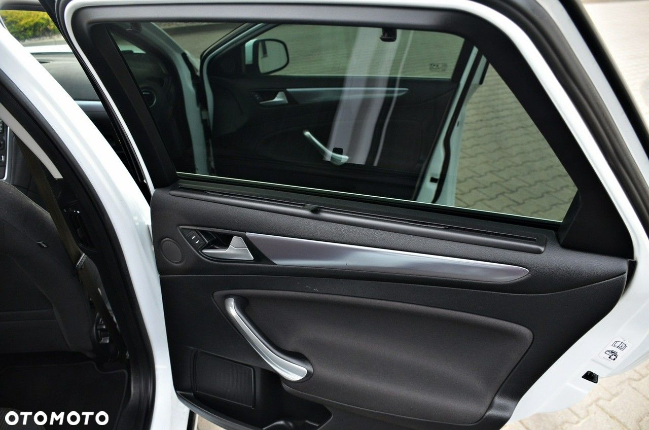 Ford Mondeo - 18