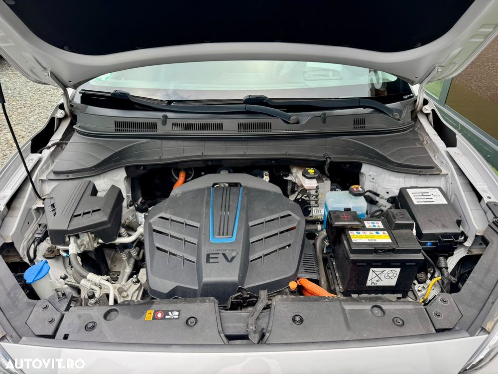 Hyundai KONA 204CP Luxury+ - 40