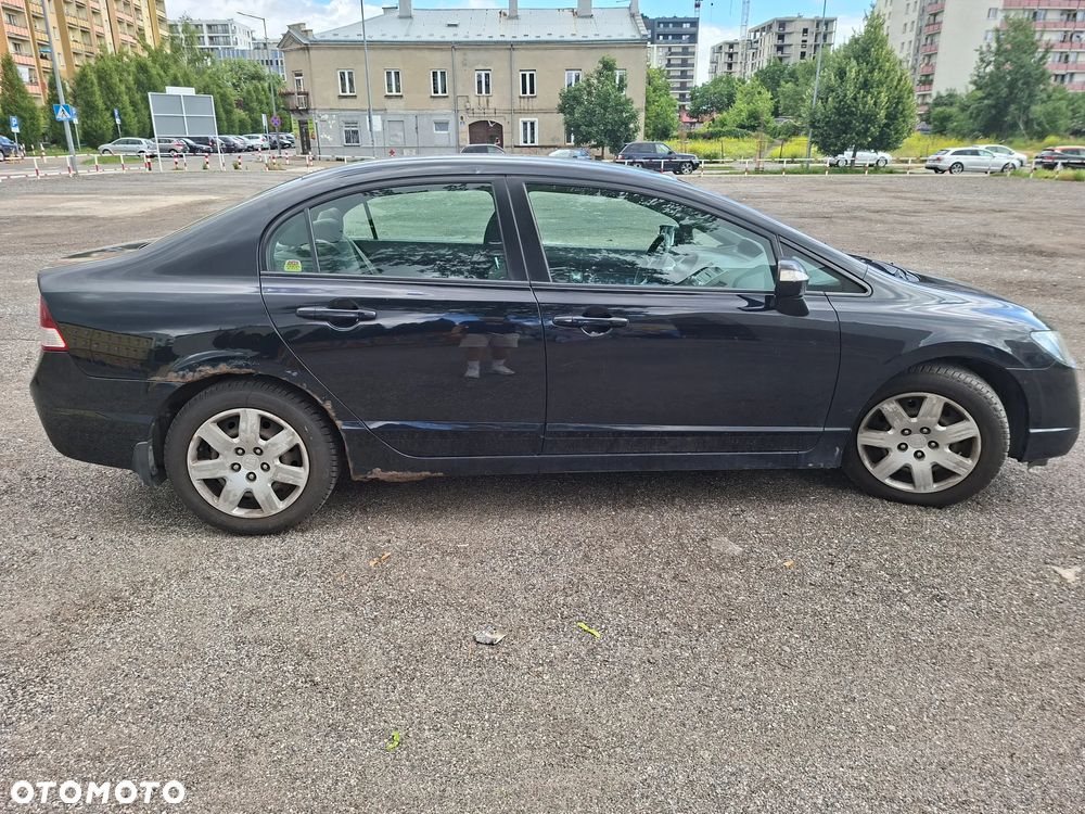 Honda Civic 1.8 Base - 4