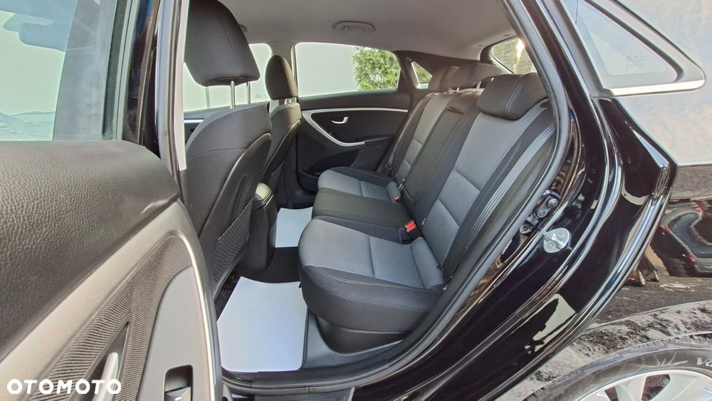 Hyundai i30 i30cw 1.4 Fifa World Cup Edition - 11