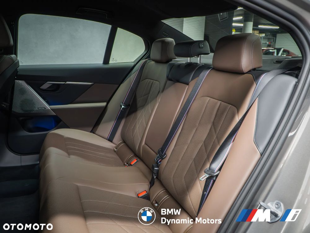 BMW Seria 5 - 24