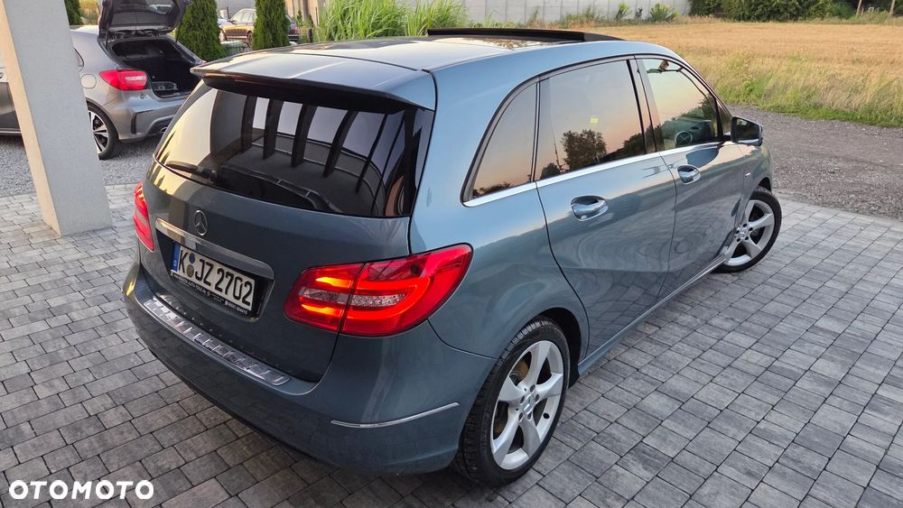 Mercedes-Benz Klasa B 200 (BlueEFFICIENCY) - 15
