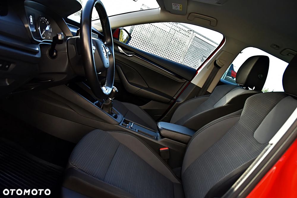 Skoda Octavia 1.5 TSI ACT Ambition - 16
