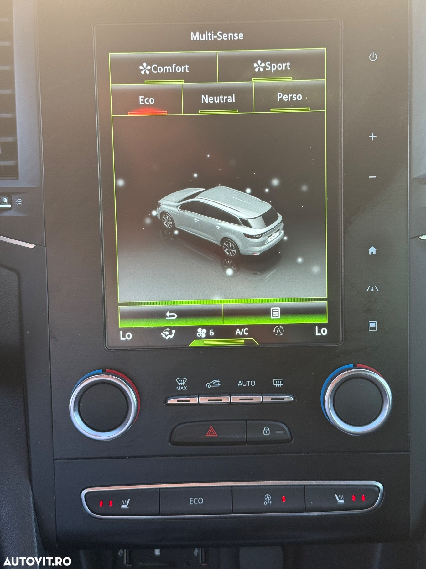 Renault Megane ENERGY dCi 110 EDC INTENS - 19