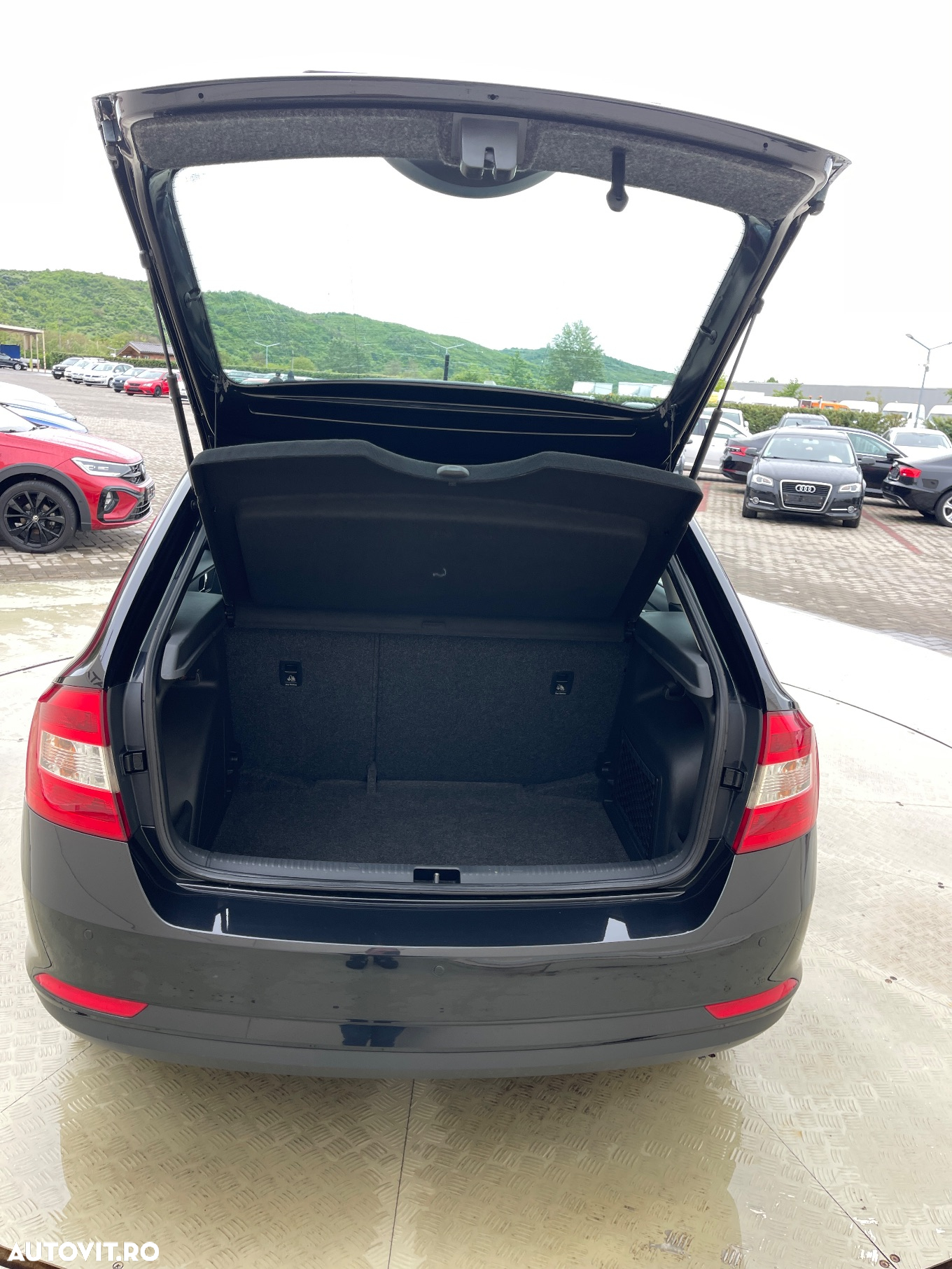 Skoda RAPID 1.2 TSI Ambition - 26