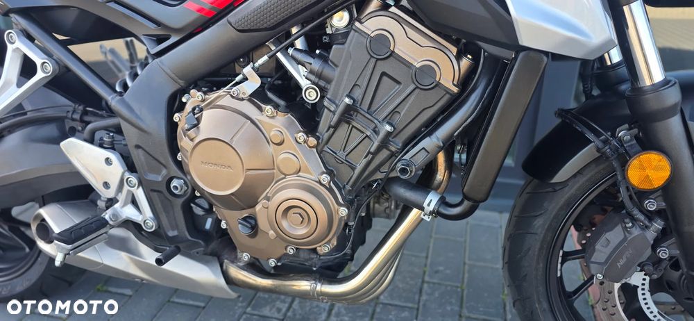 Honda CB - 11