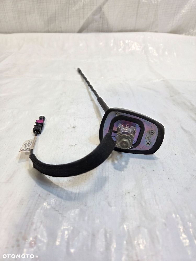 ANTENA DACHOWA PODSTAWA ANTENY BAT OPEL ASTRA K V 13383712 - 6