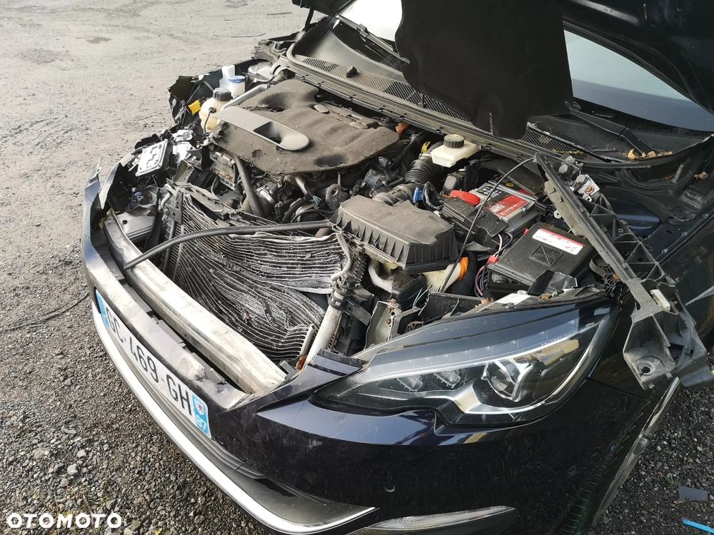 Peugeot 308 BlueHDi FAP 150 Stop & Start Allure - 27