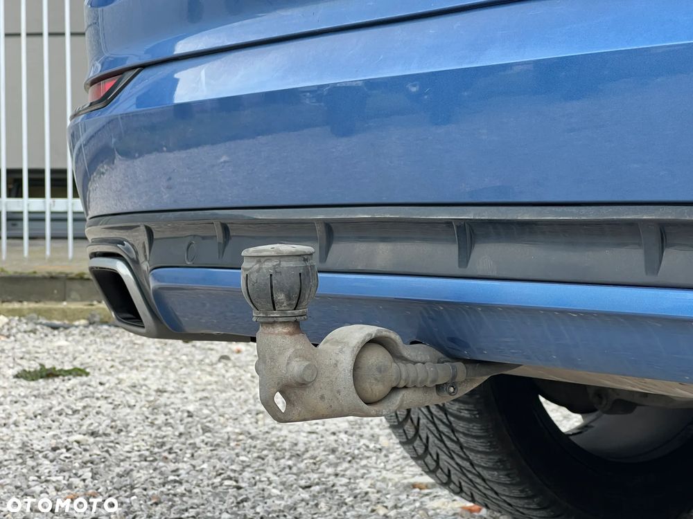 Volvo XC 90 D5 AWD R-Design 7os - 37