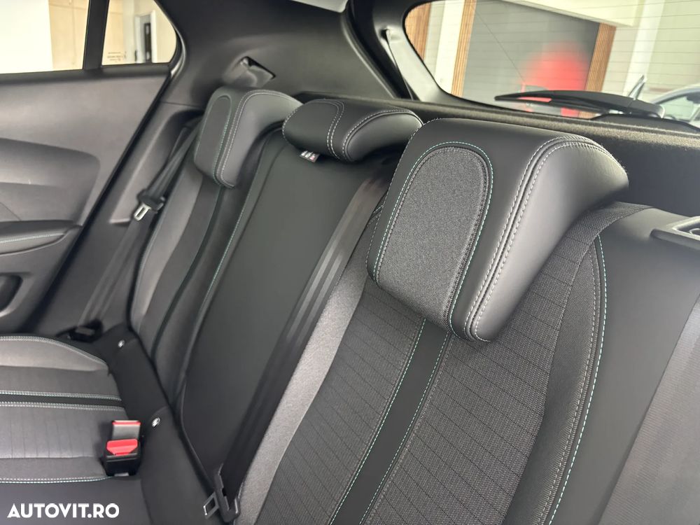 Peugeot 2008 136 Active - 16