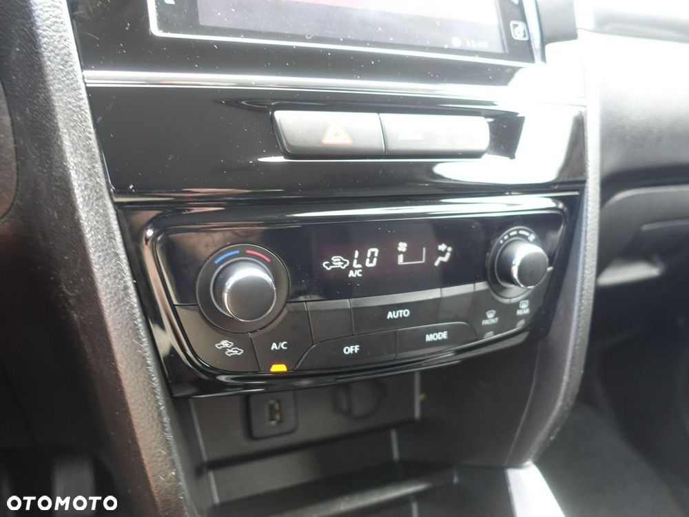 Suzuki Vitara 1.6 Premium 2WD - 20
