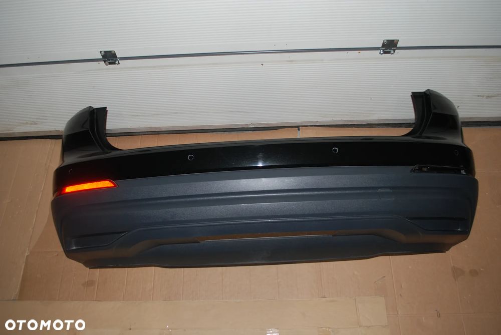 AUDI Q3 II 83A 18-> ZDERZAK TYŁ TYLNY 4XPDC
