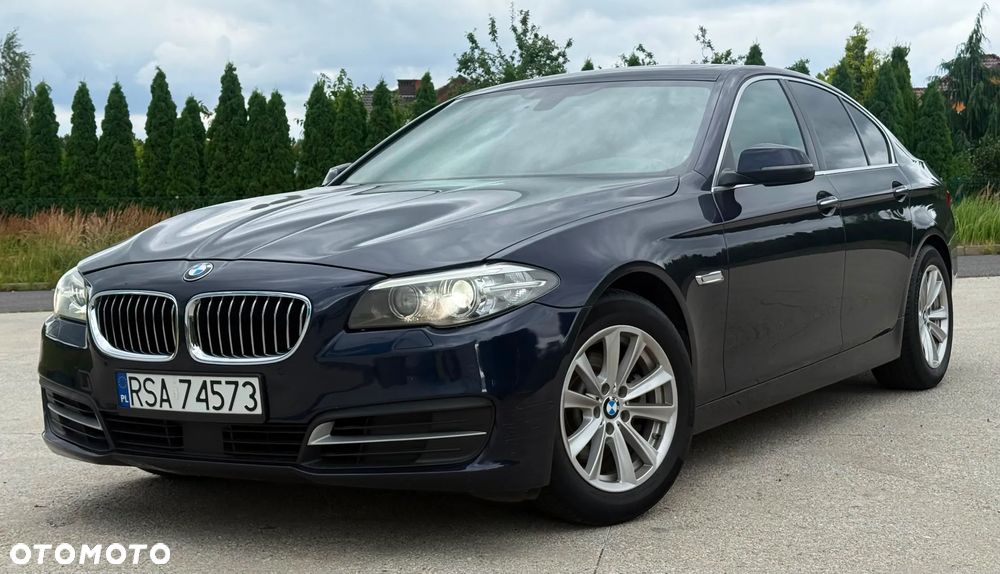 BMW Seria 5 528i xDrive Sport-Aut Luxury Line - 5