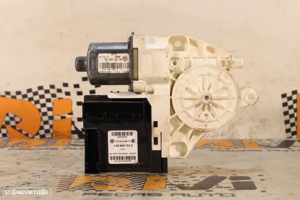 Motor Do Elevador De Vidro Frente Esquerdo Volkswagen Golf V (1K1)  1K - 2