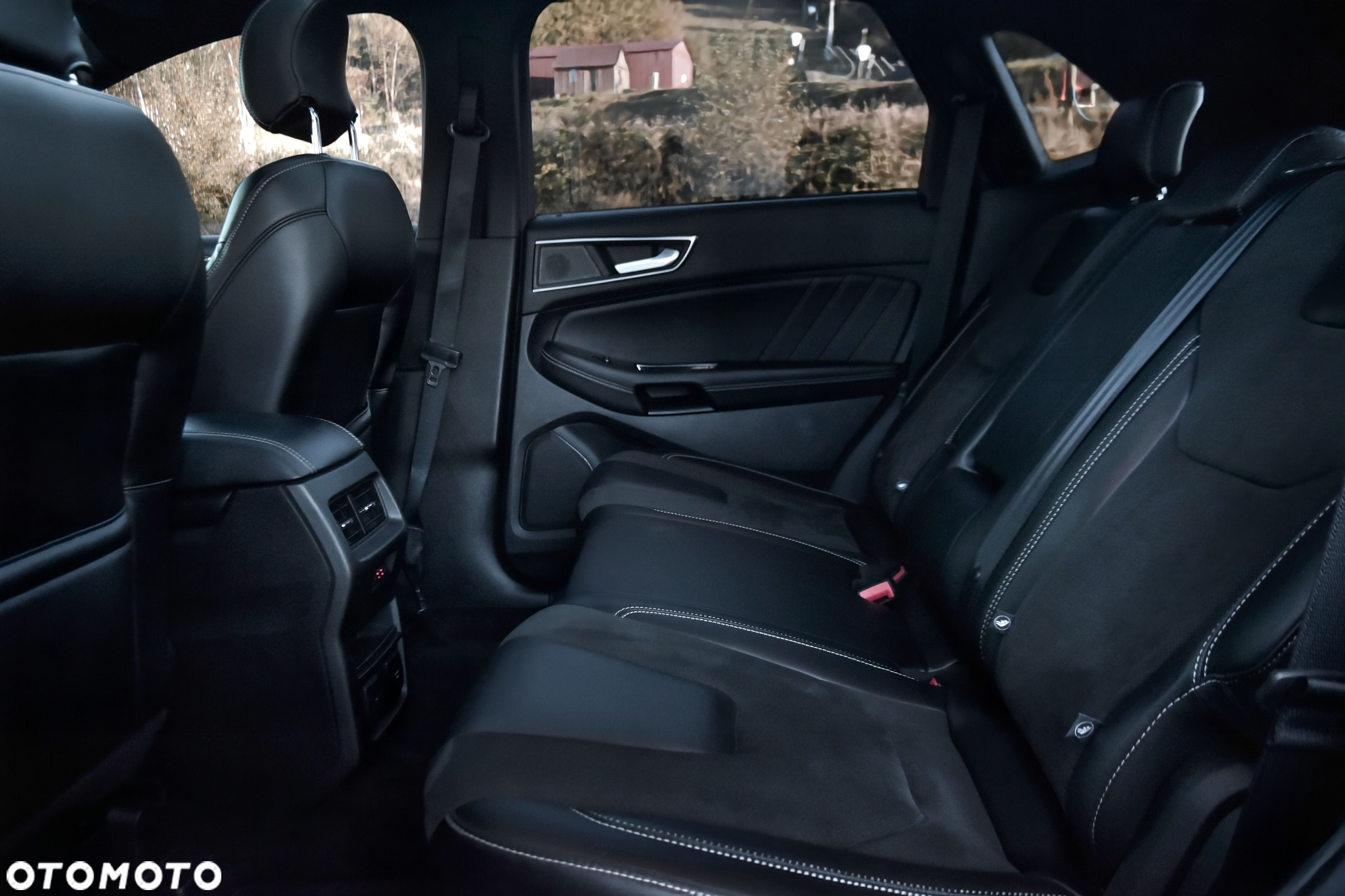 Ford Edge - 29