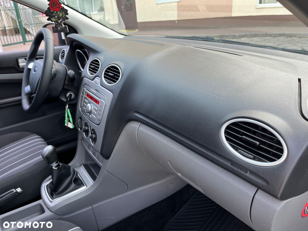 Ford Focus - 29