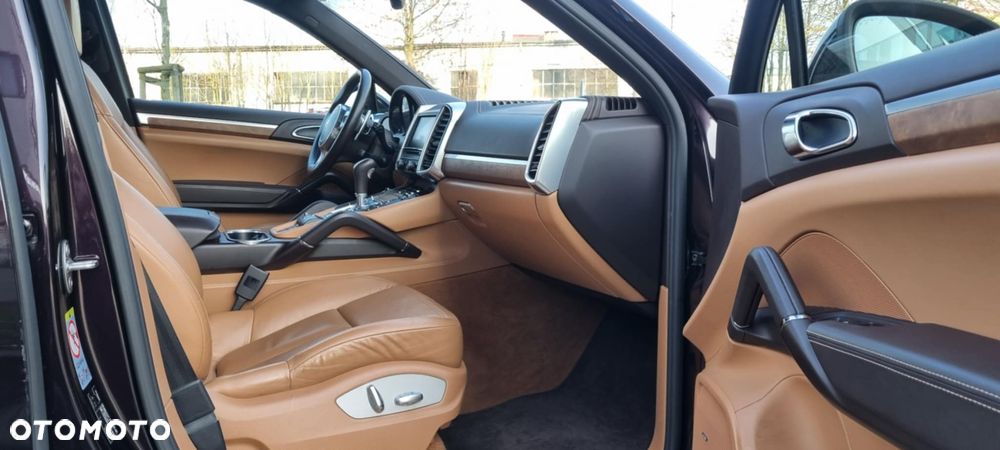 Porsche Cayenne S Tiptronic S - 17