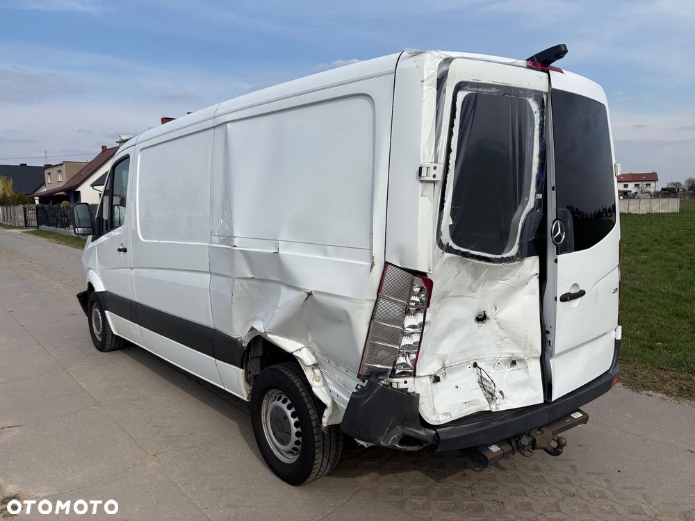 Mercedes-Benz Sprinter 319 - 6
