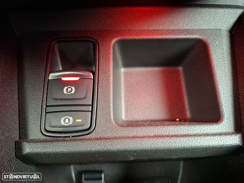 Renault 4 E-Tech 52 kWh Techno Autonomia Conforto - 20