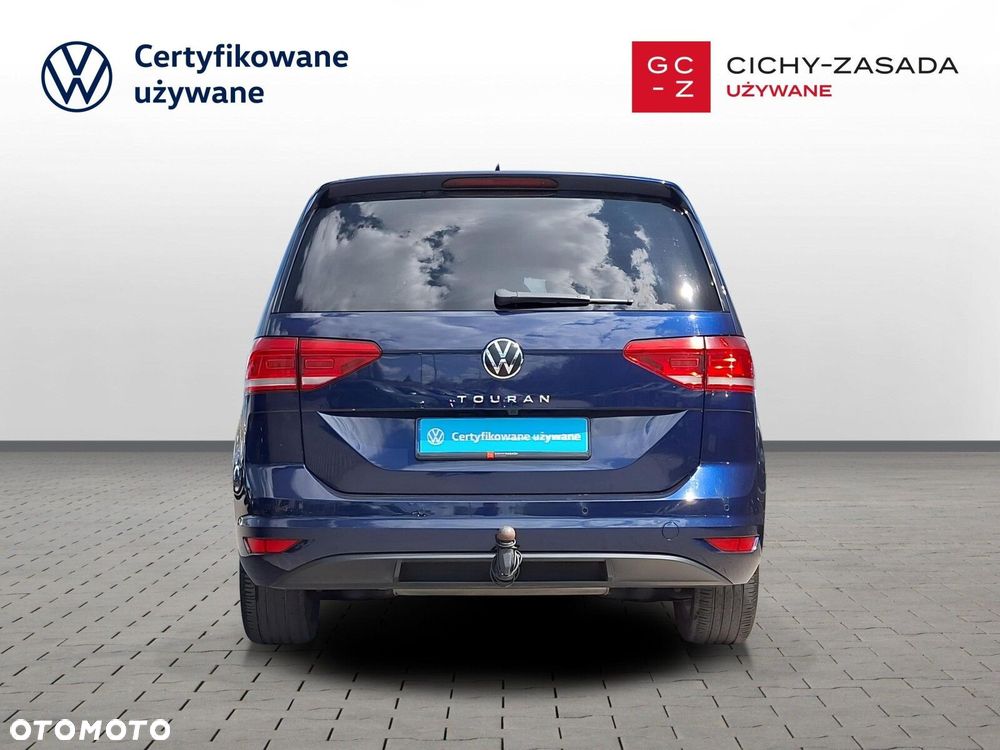 Volkswagen Touran - 5