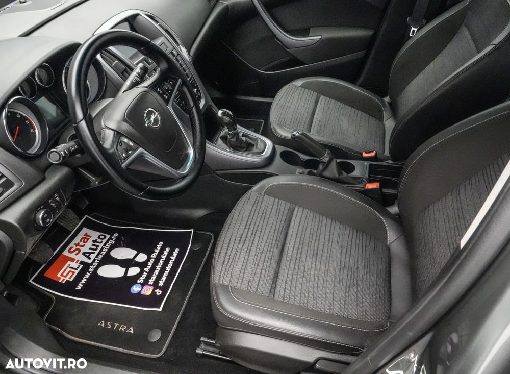 Opel Astra 1.4 Turbo ECOTEC Start/Stop Cosmo - 12