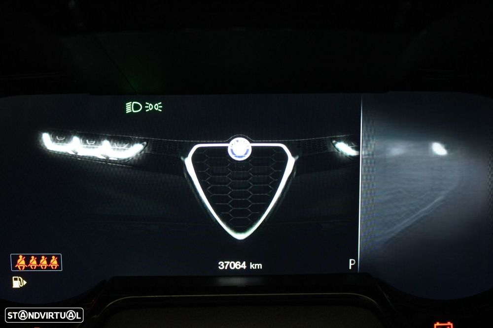 Alfa Romeo Tonale 1.3 Plug-In Hybrid Veloce e-AWD - 46