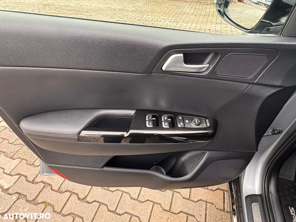 Kia Sportage 1.6 T-GDI 7DCT 4x4 GT Line - 16
