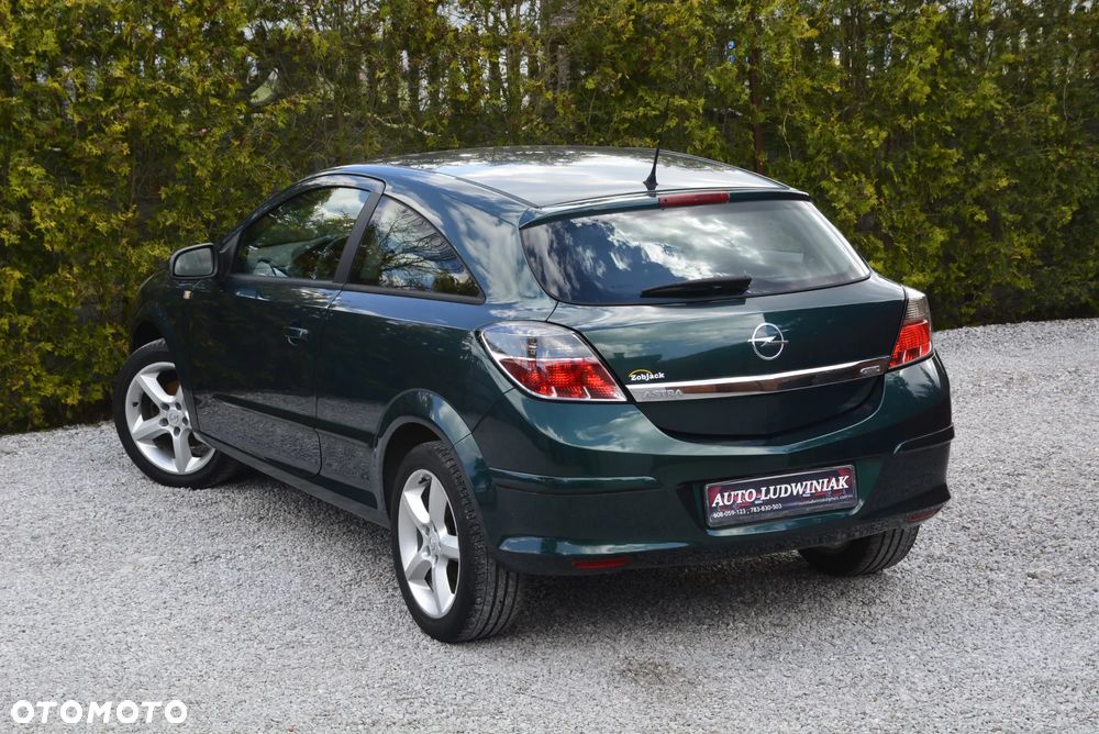 Opel Astra 1.6 Sport - 13