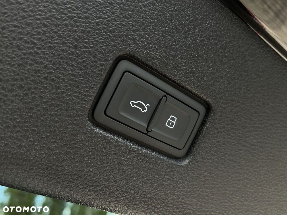 Audi Q8 - 16