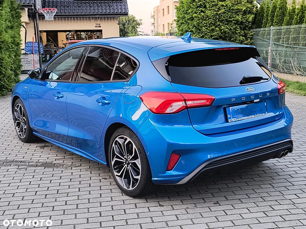 Ford Focus 1.5 EcoBoost ST-Line - 9