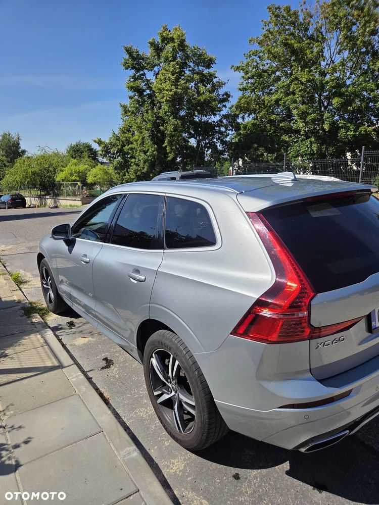 Volvo XC 60 D4 SCR R-Design - 4
